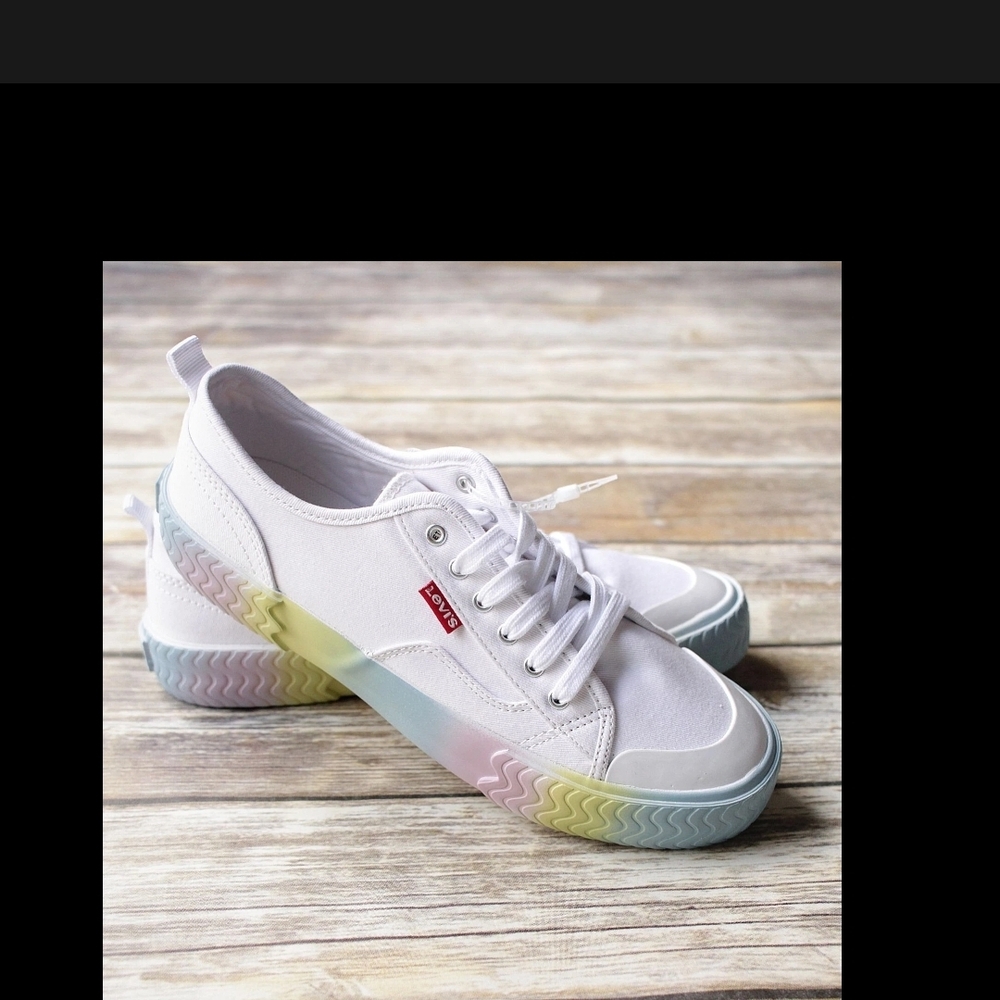 Signature by Levi Strauss White Sneakers with Pastel Soles